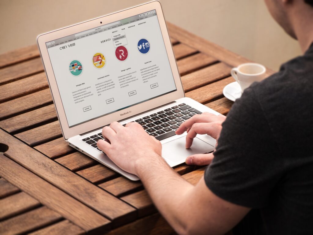 Por que utilizar o marketing de conteúdo para atrair clientes?